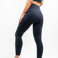 Black Seamless Crop